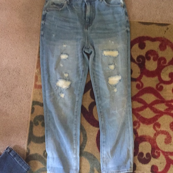 Sold - Picture 4 of 6